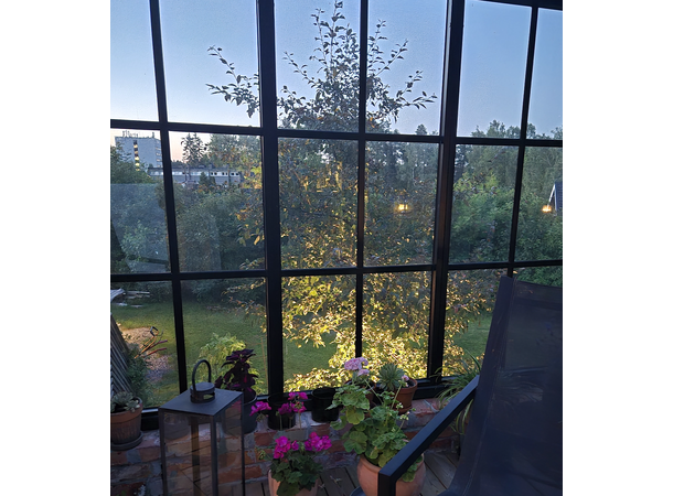 Hagespot Catania med jordspyd IP65 Utskiftbar GU10 