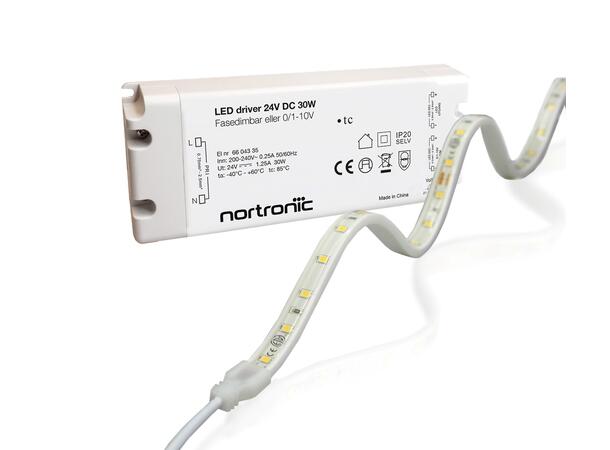 LEDstrip KIT 24V 830 8W 1040lm 3m IP65 3000K - IP65 - 3m - Fasedimbar 