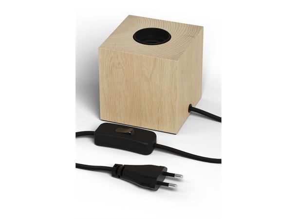 Kube E27 Eik 1,8m sort kabel m/bryter Maks 1x40W NB! Tekstilkabel